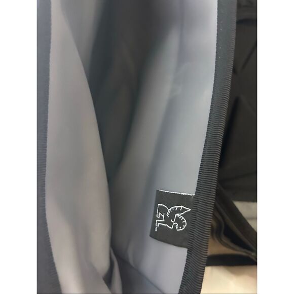 Chrome backpack Orlv 2.0 Backpack? Gray Black Buckle snap - Picture 12 of 16